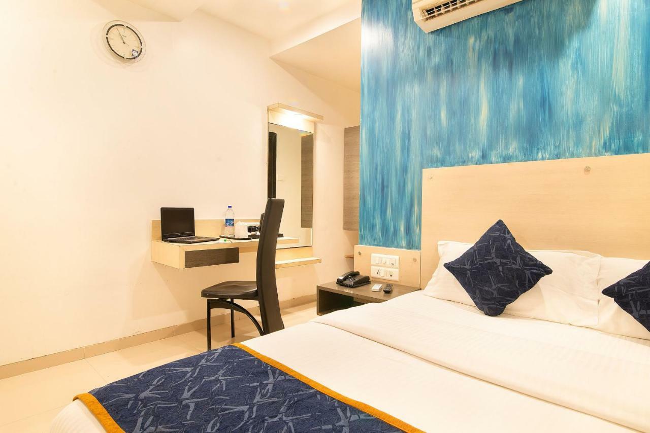 Hotel Sheetal Plaza سورات المظهر الخارجي الصورة