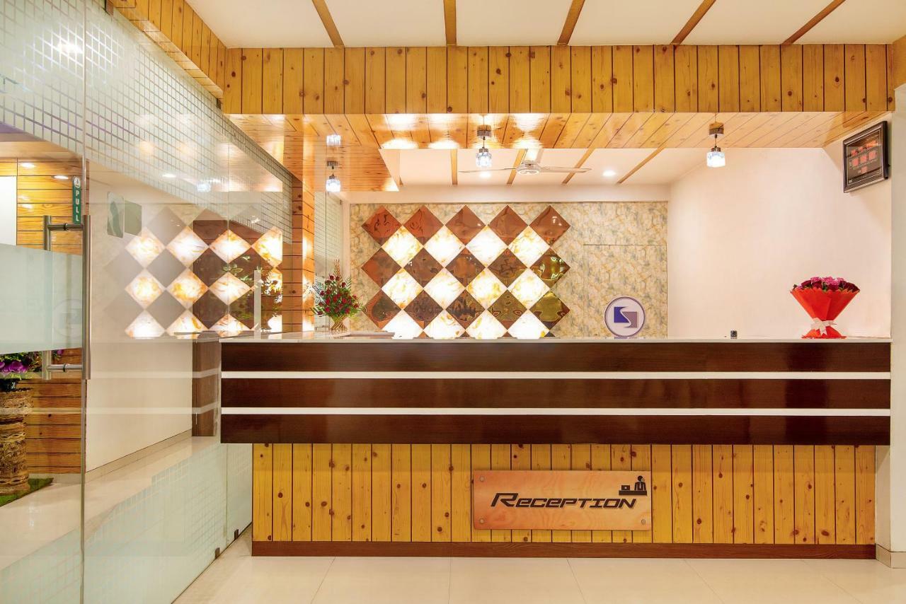 Hotel Sheetal Plaza سورات المظهر الخارجي الصورة
