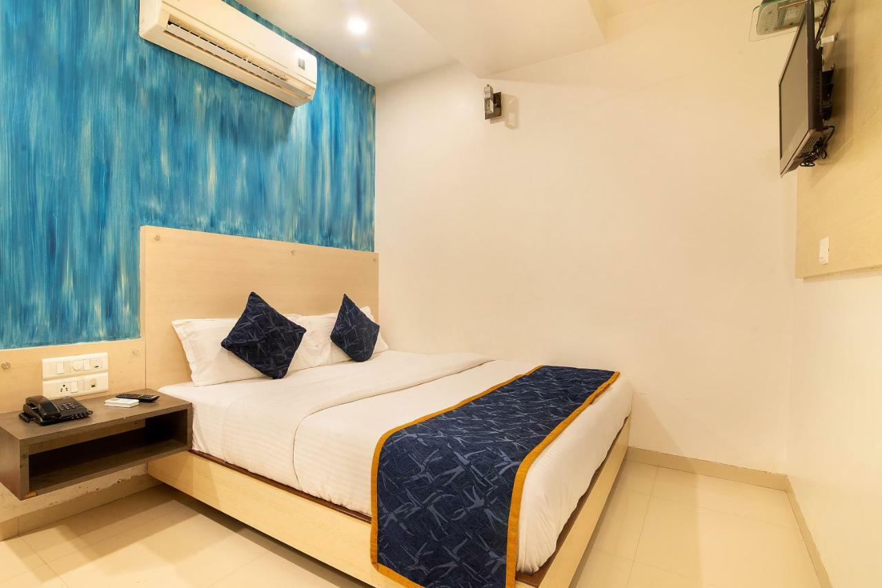 Hotel Sheetal Plaza سورات المظهر الخارجي الصورة
