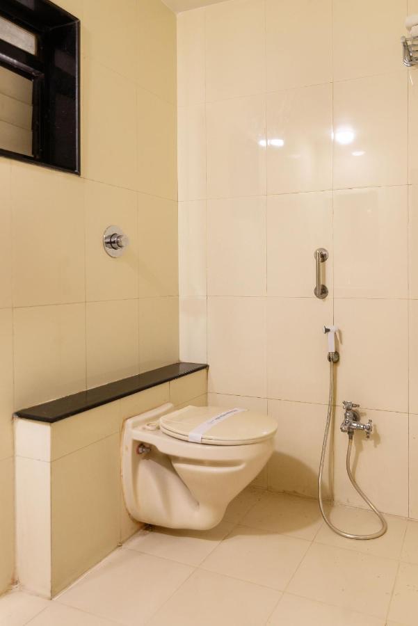 Hotel Sheetal Plaza سورات المظهر الخارجي الصورة